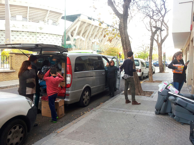 Recogida de Alimentos para inmigrantes