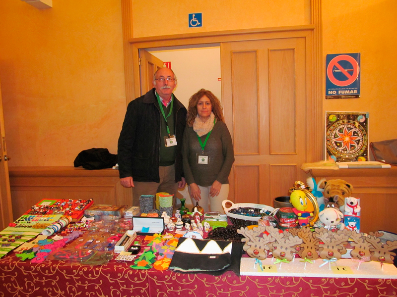 Certamen de Villancicos en Almendralejo. Mercadillo Solidario