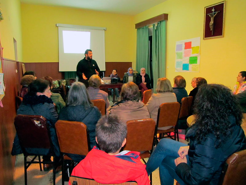 El Hogar Infantil Padre Lerchundi de visita en Almendralejo