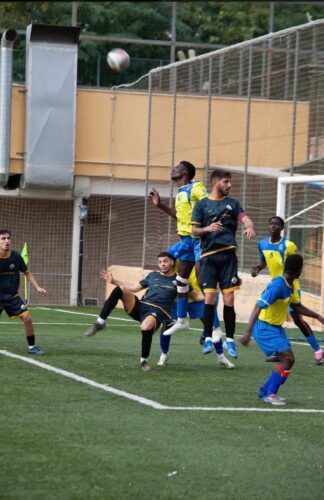 PUENTES DE GOL 25